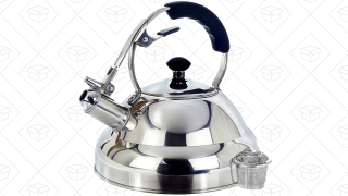 Make Tea The Old-Fashioned Way In This Highly-Rated Whistling Tea Kettle